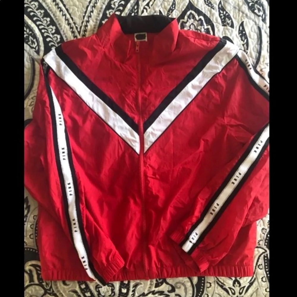 Vs pink wind breaker